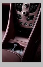 Aston Martin Vanquish 2012 года (UK)